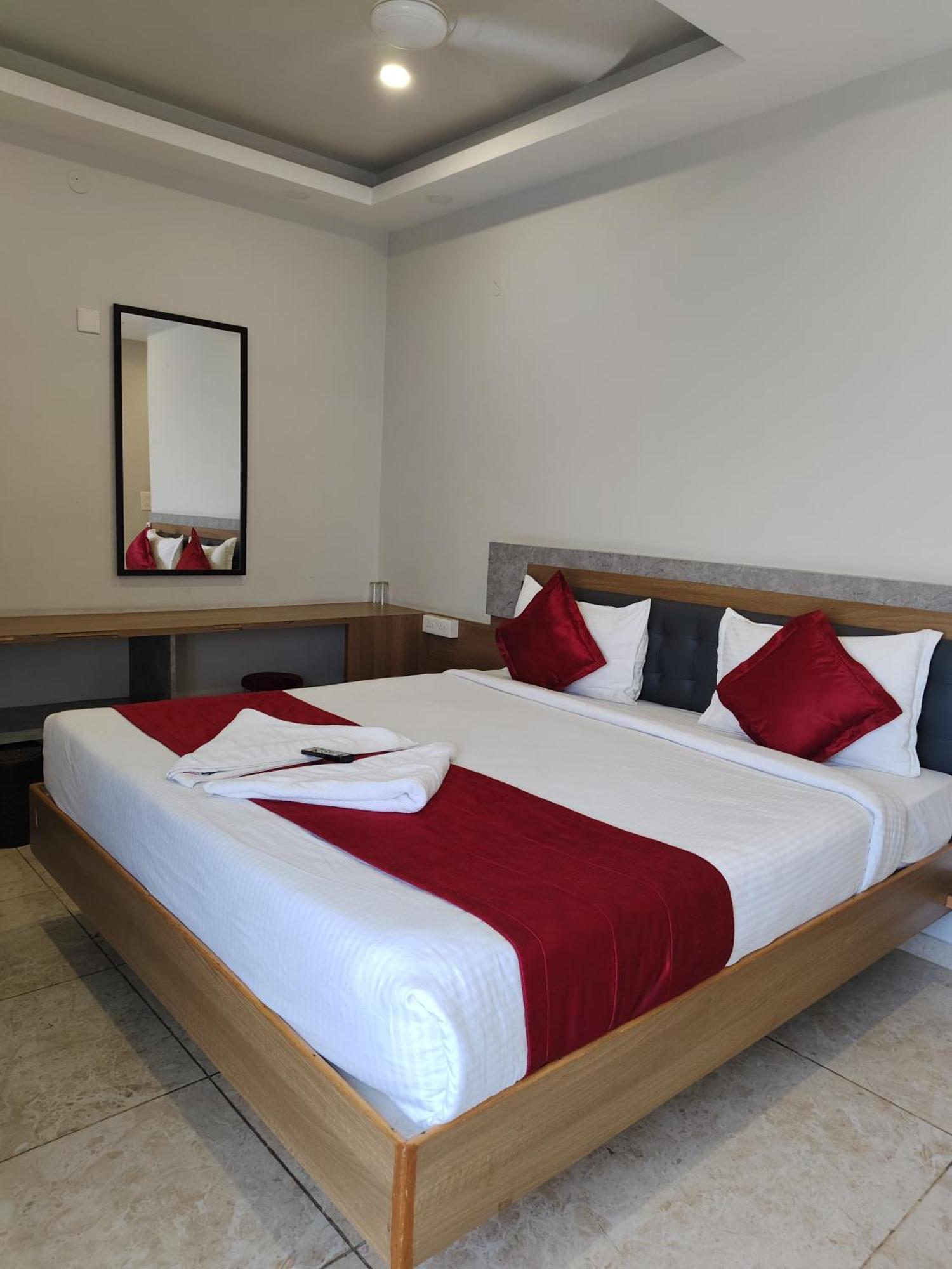 Classio Residency Puducherry Buitenkant foto